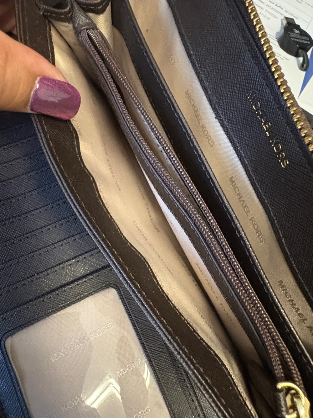 MK jet set long wallet EUC - Picture 7 of 7